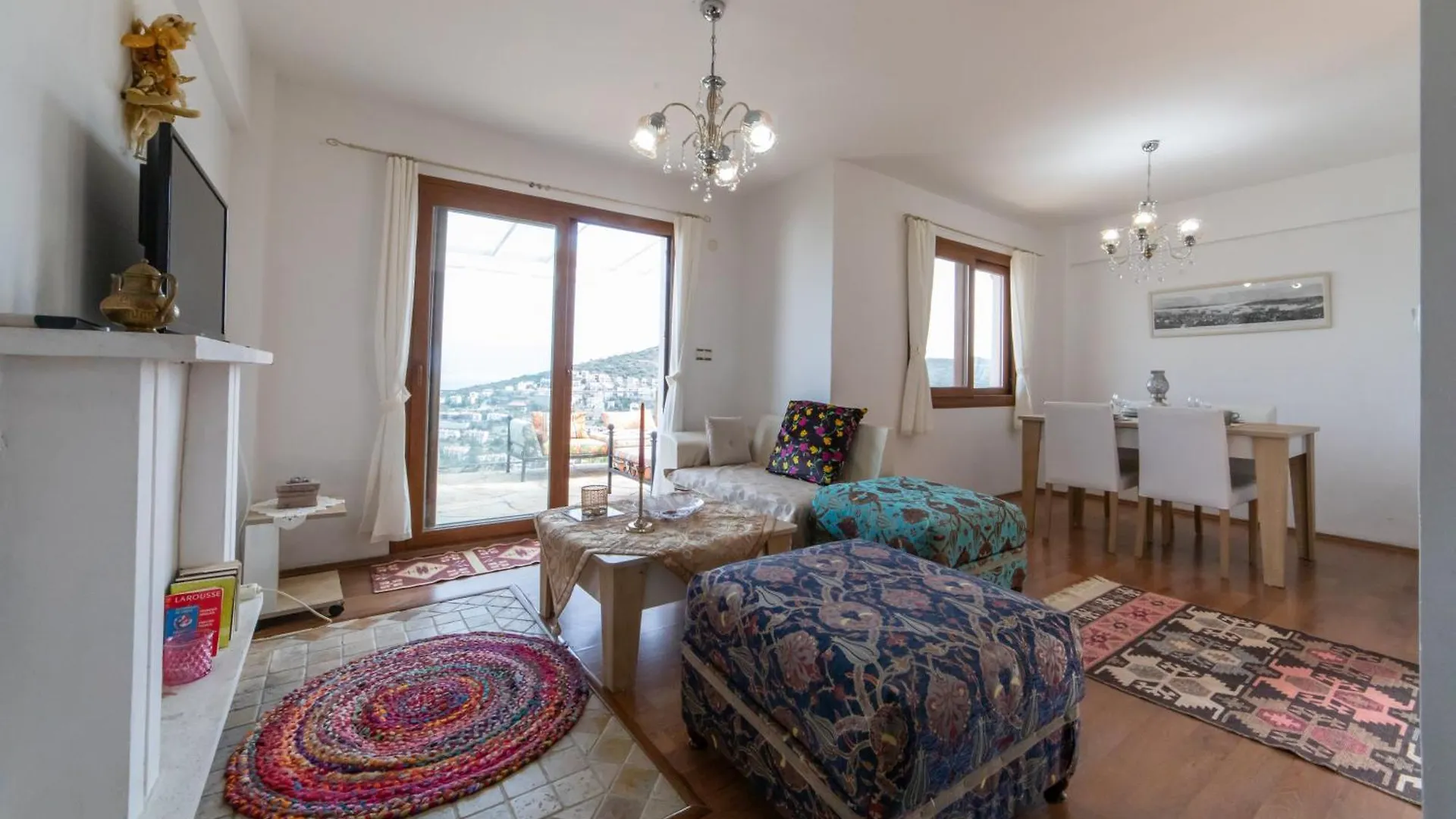 Sea View And Private Pool Villa Selen Bogazici 0*,  Turecko